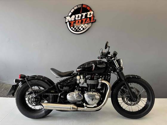 TRIUMPH BONNEVILLE BOBBER 1200 TRIUMPH BONNEVILLE BOBBER 1200